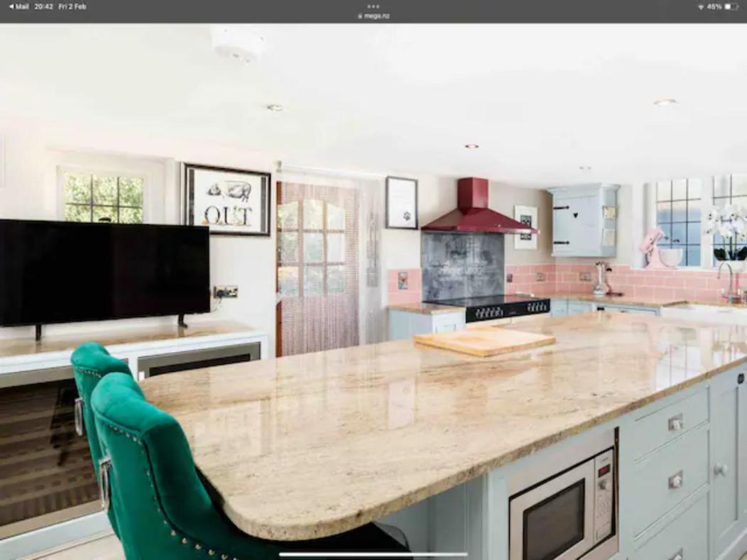 Piglet Lodge Pebworth Экстерьер фото